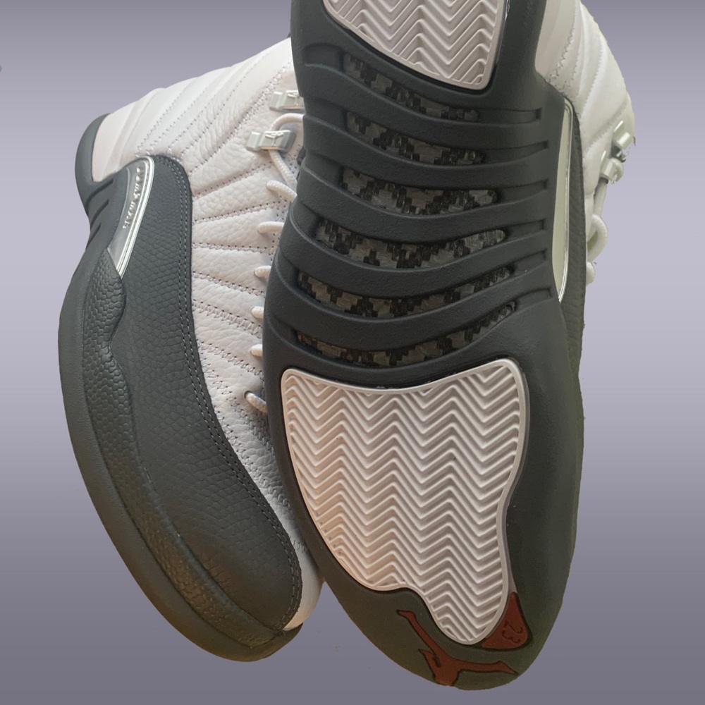 Jordan 12 Retro White Dark Grey - Picture 2 of 4